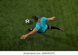 姆巴佩因伤缺席看台观战，却成就了冈萨洛·加西亚的加冕时刻👑🔥