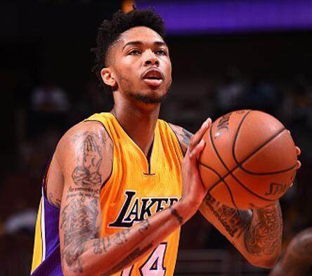 在年轻球员 在年轻球员